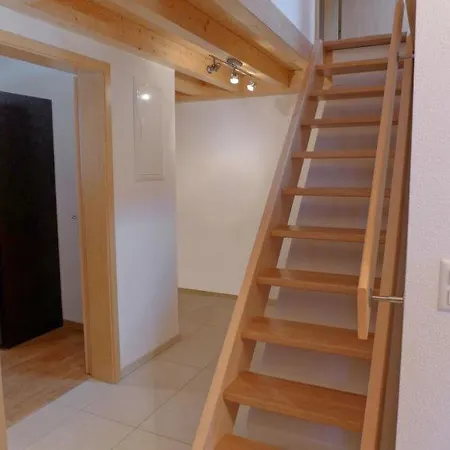 Sleeps 6 Wifi 아파트